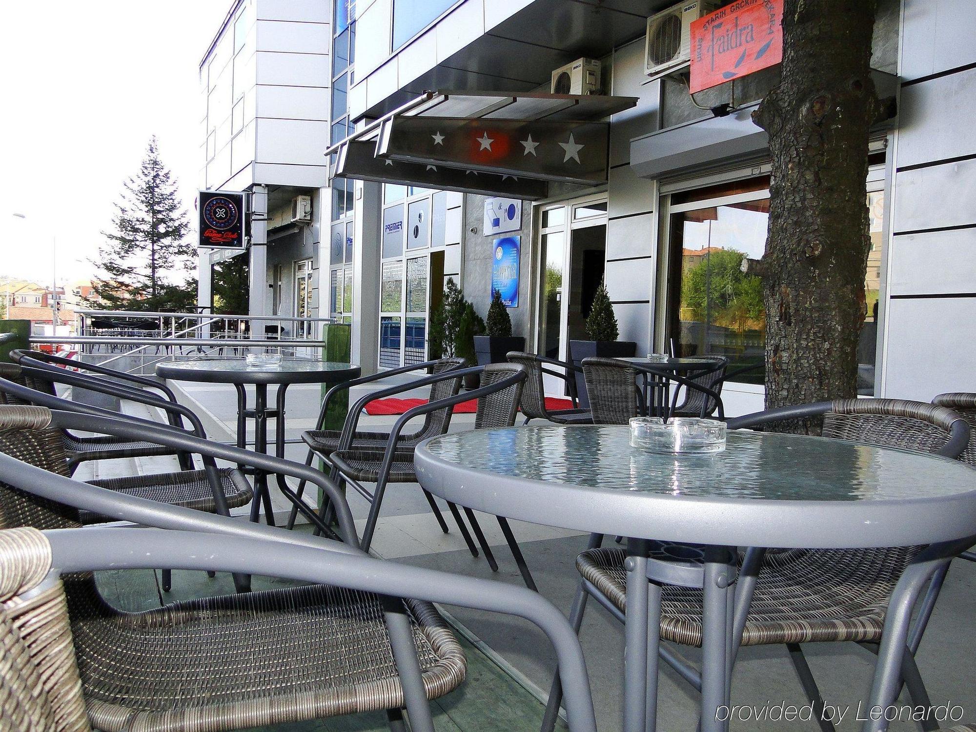 Hotel Happy Star Club à Belgrade Extérieur photo