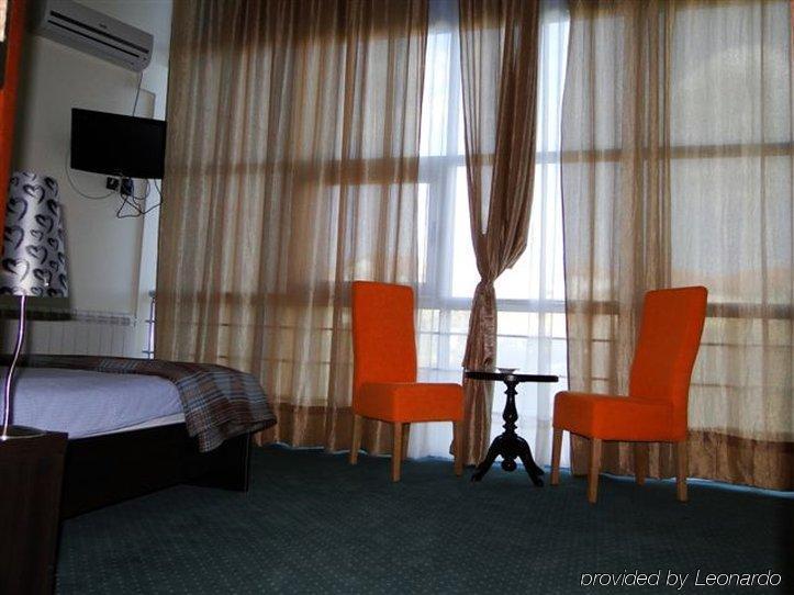 Hotel Happy Star Club à Belgrade Extérieur photo
