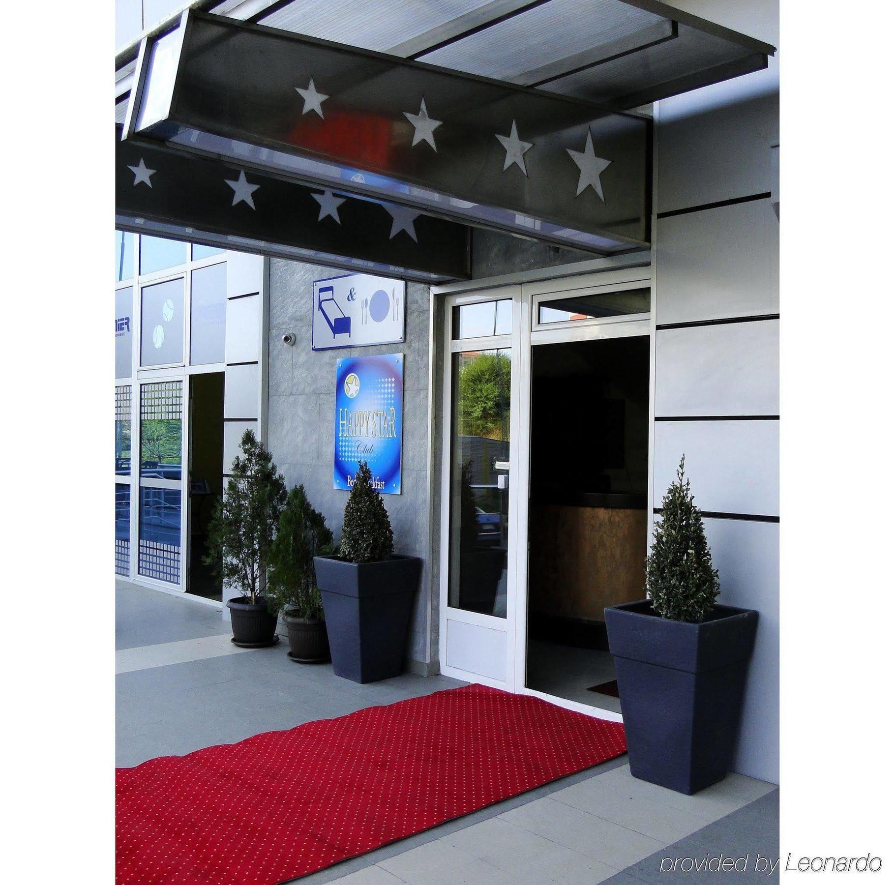 Hotel Happy Star Club à Belgrade Extérieur photo